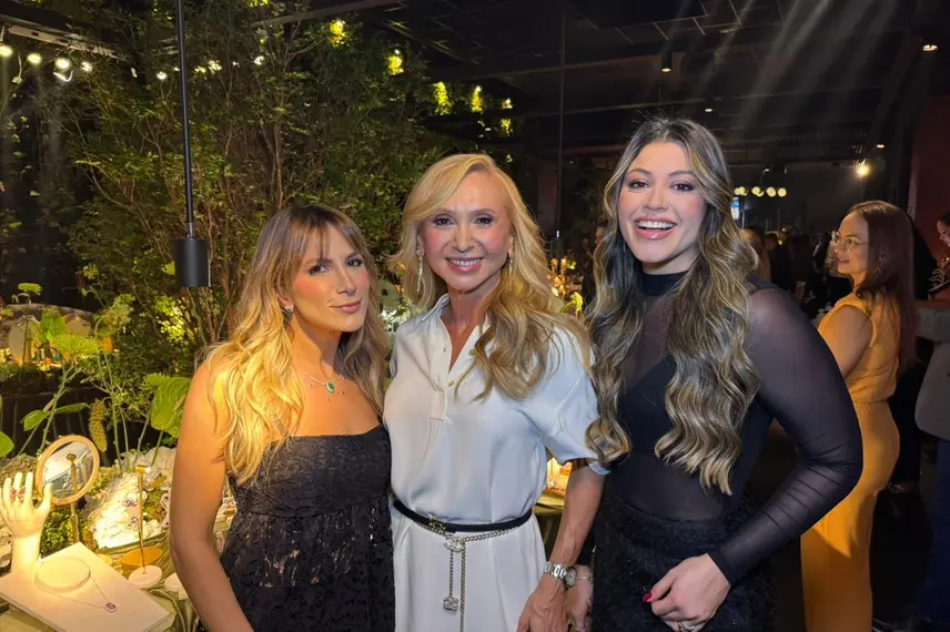 Noite de glamour marca lançamento de Gioielli por Risangela Lima