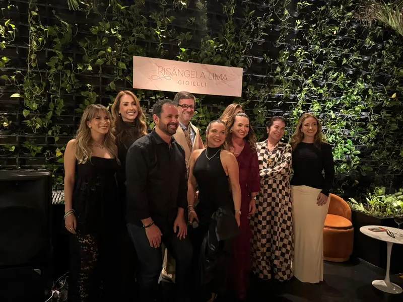 Noite de glamour marca lançamento de Gioielli por Risangela Lima