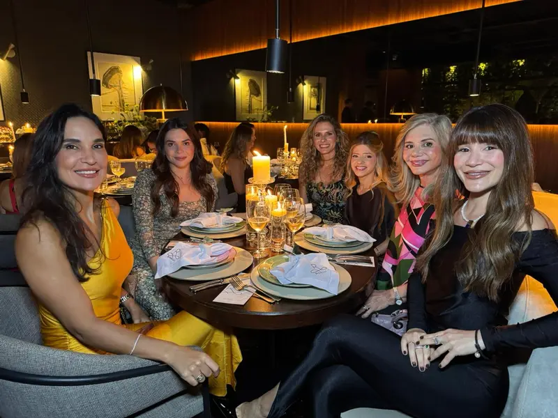 Noite de glamour marca lançamento de Gioielli por Risangela Lima