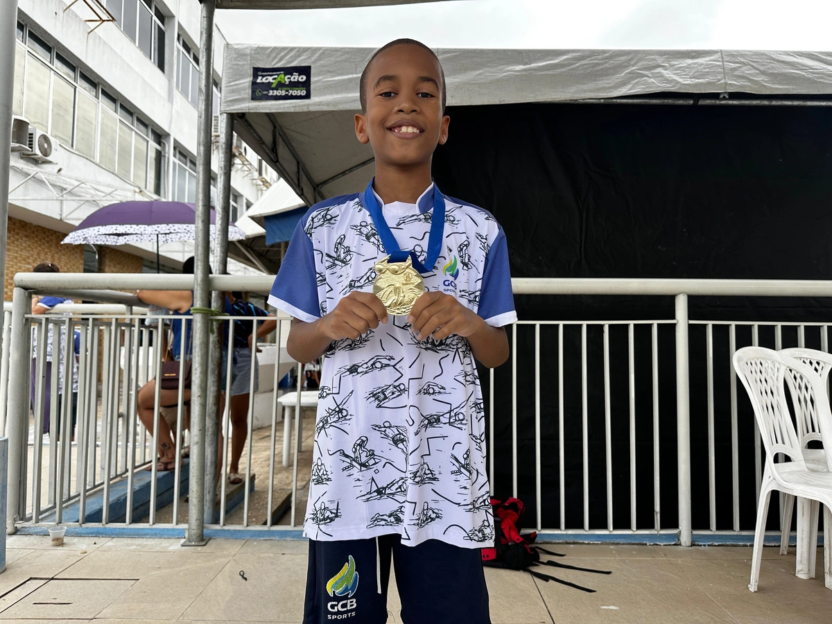 Nova geração brilha e quebra recordes em torneio de natação no PI