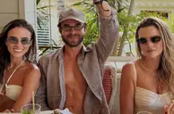 Os irmãos Vitoria Nery, Lourival Nery e Paula Nery em viagem internacional