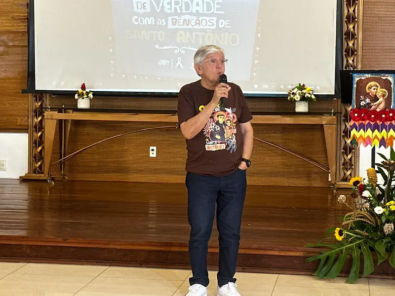 Padre Tony Batista no lançamento da 31ª caminhada da fraternidade