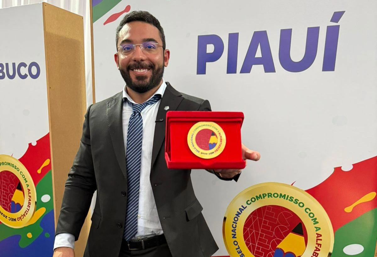 Parnaíba conquista Selo Ouro nacional e se destaca na alfabetização