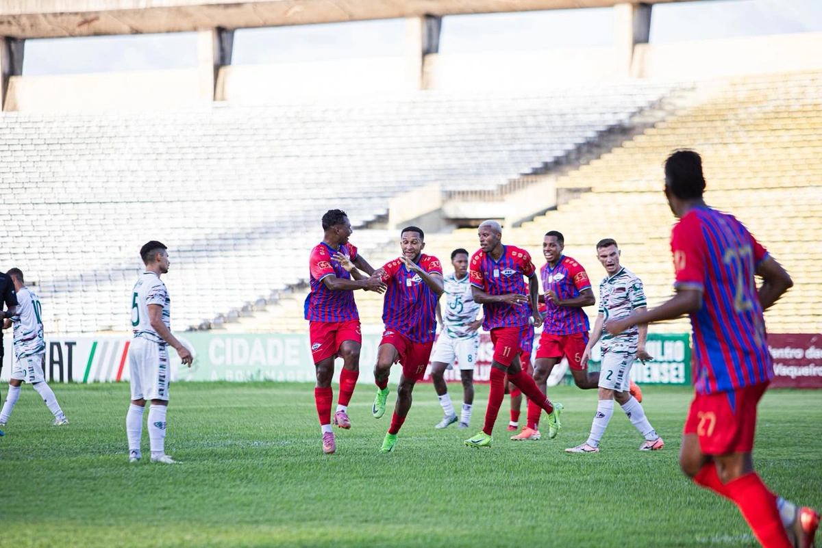 Piauí vence Fluminense-PI e garante última vaga da final do Campeonato Piauiense