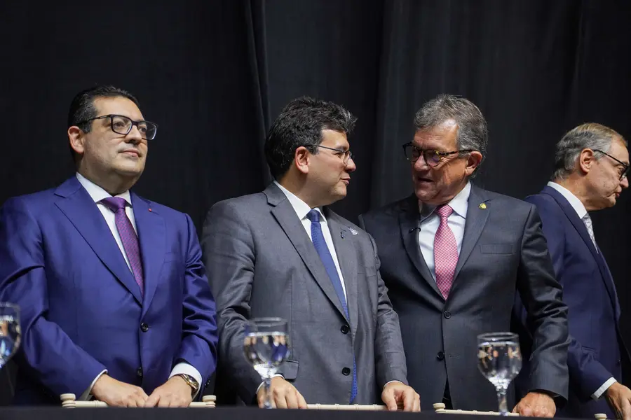 Piauiense Joaquim Bezerra toma posse na presidência do CFC em Brasília