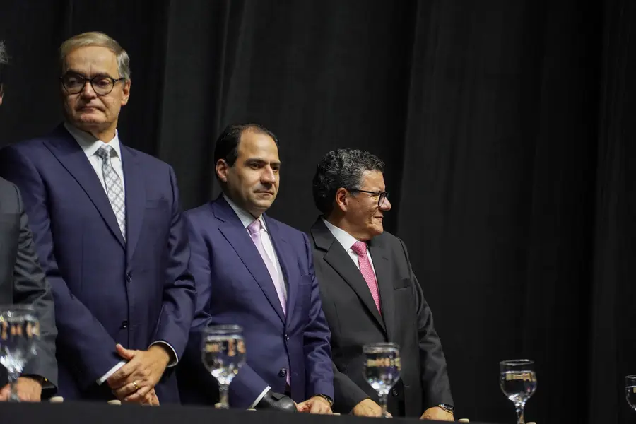 Piauiense Joaquim Bezerra toma posse na presidência do CFC em Brasília