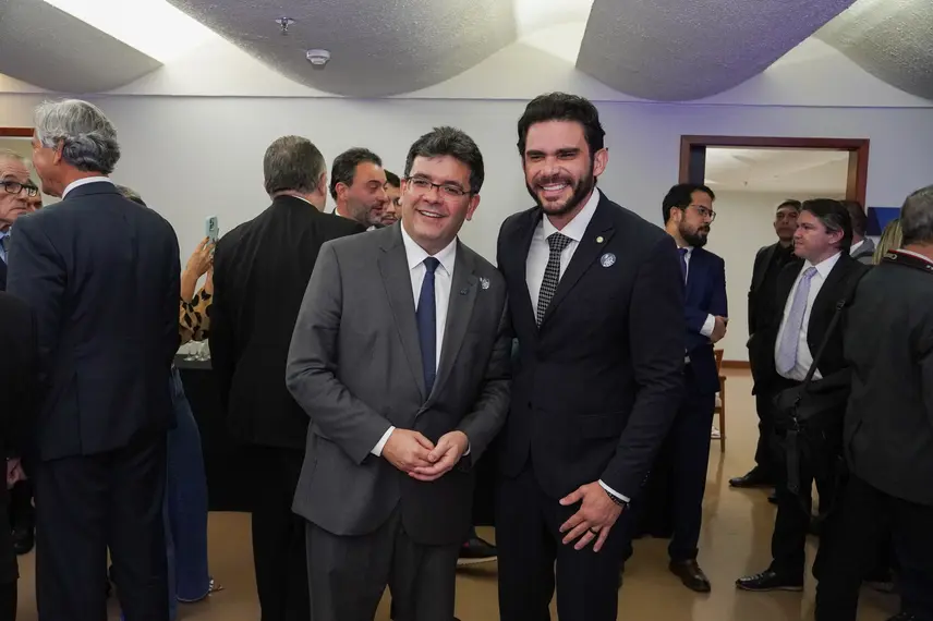 Piauiense Joaquim Bezerra toma posse na presidência do CFC em Brasília