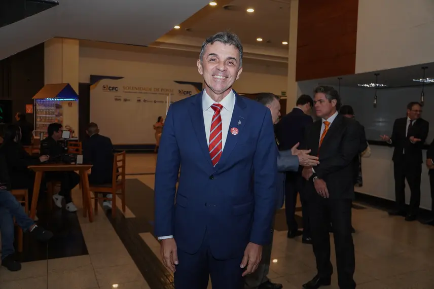 Piauiense Joaquim Bezerra toma posse na presidência do CFC em Brasília