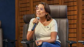 Prefeita Camila Barbosa palestra em encontro de mulheres empreendedoras do Piauí (Foto: Reprodução)