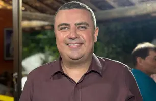 Prefeito de Bom Jesus prestigia aniversário de São Miguel do Tapuio (Foto: Conecta Piauí)