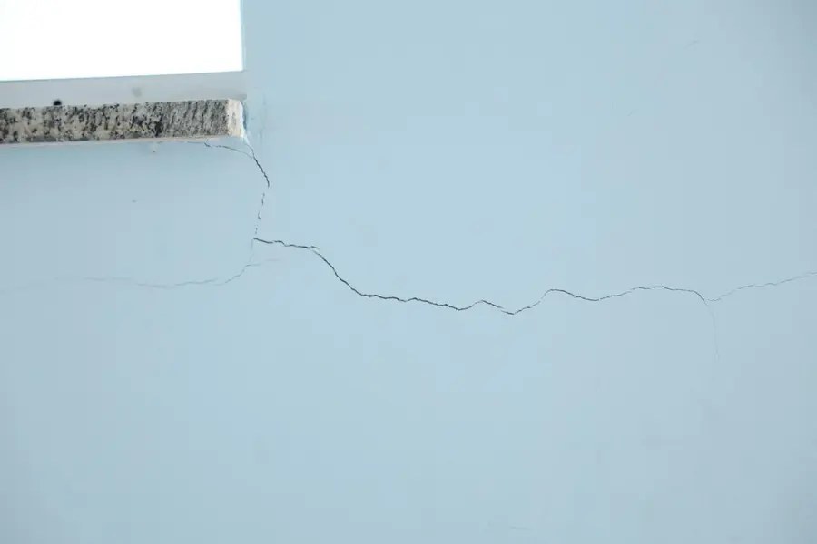 Prefeito de Curimatá denuncia creche precária deixada pela gestão anterior