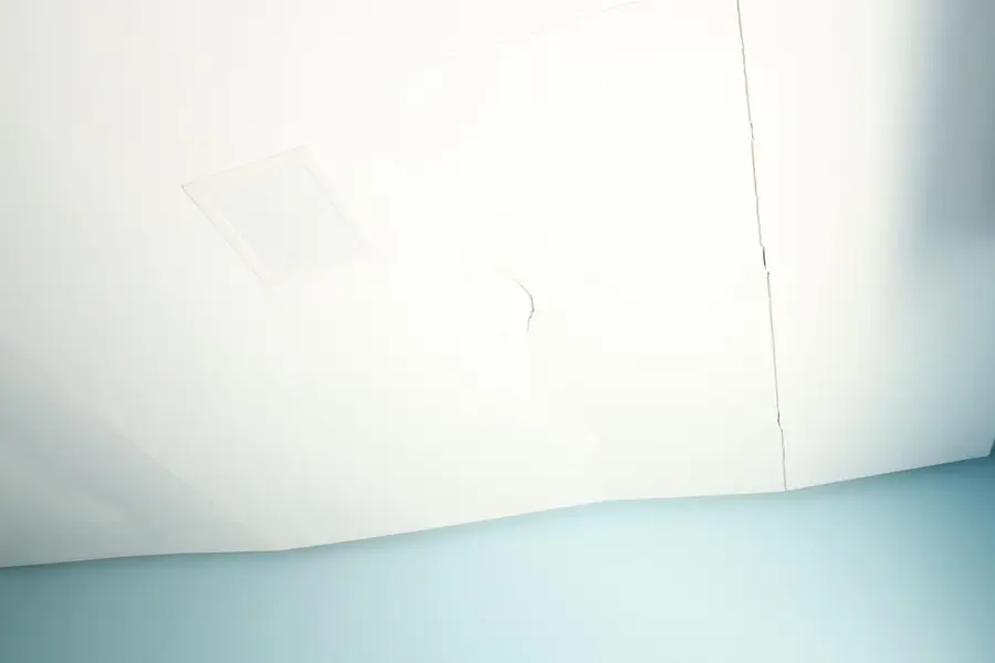 Prefeito de Curimatá denuncia creche precária deixada pela gestão anterior