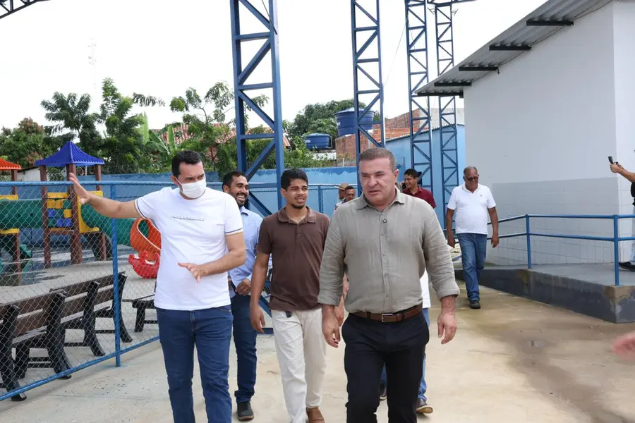 Prefeito de Curimatá denuncia creche precária deixada pela gestão anterior