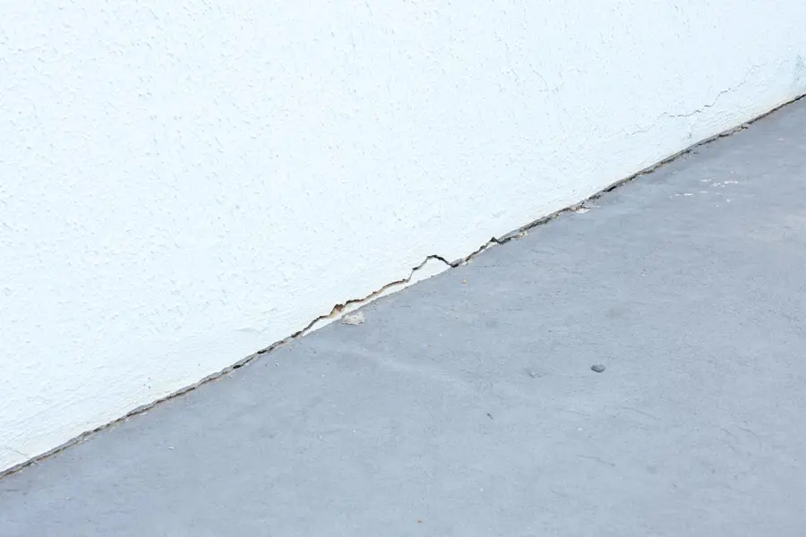 Prefeito de Curimatá denuncia creche precária deixada pela gestão anterior