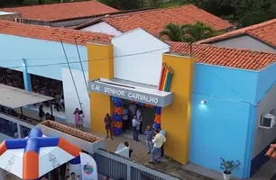 Prefeito Pedro Gomes entrega Escola Senhor Carvalho ampliada em José de Freitas (Foto: Reprodução)