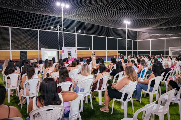 Prefeitura de Palmeira do Piauí realiza noite especial em homenagem às mulheres
