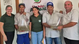 Prefeitura de São João do Arraial entrega 50 mil alevinos a produtores rurais (Foto: Reprodução)