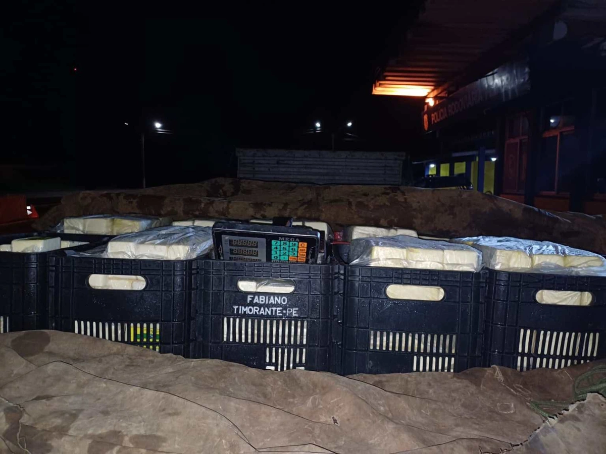PRF apreende 3,5 toneladas de queijo e manteiga impróprios para consumo em Picos