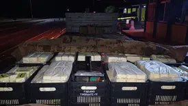 PRF apreende 3,5 toneladas de queijo e manteiga impróprios para consumo em Picos (Foto: Divulgação/PRF)