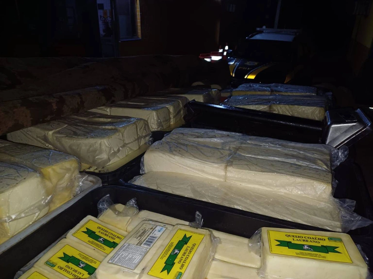 PRF apreende 3,5 toneladas de queijo e manteiga impróprios para consumo em Picos
