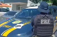 PRF intercepta ônibus em Buriti dos Lopes e prende procurado pela Justiça de Goiás