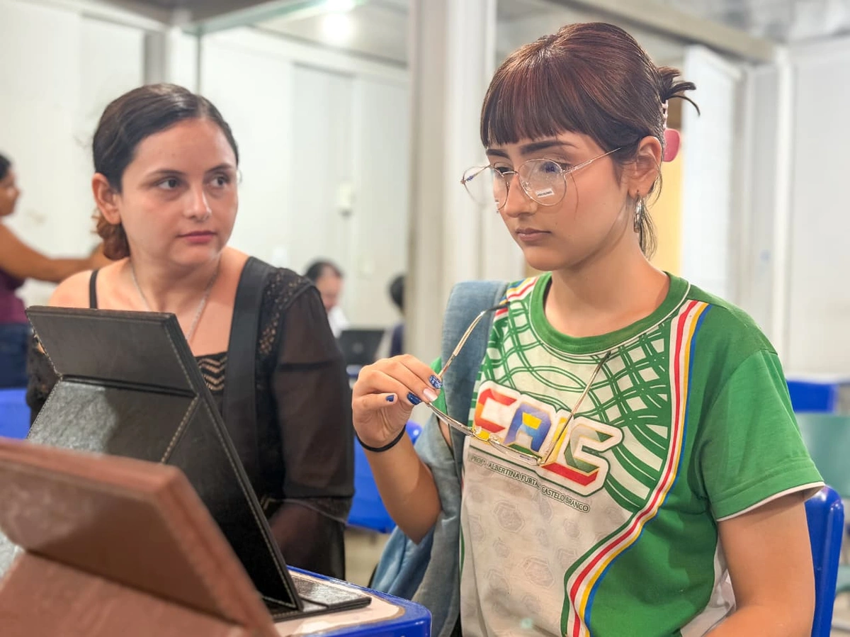 Programa em Parnaíba oferece consultas e óculos gratuitos a estudantes