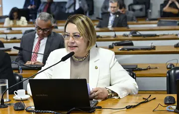 Projeto relatado por Jussara amplia proteção e segurança às mulheres