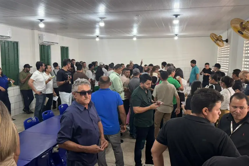 Rafael Fonteles cumpre agenda com entregas na região da Serra da Capivara