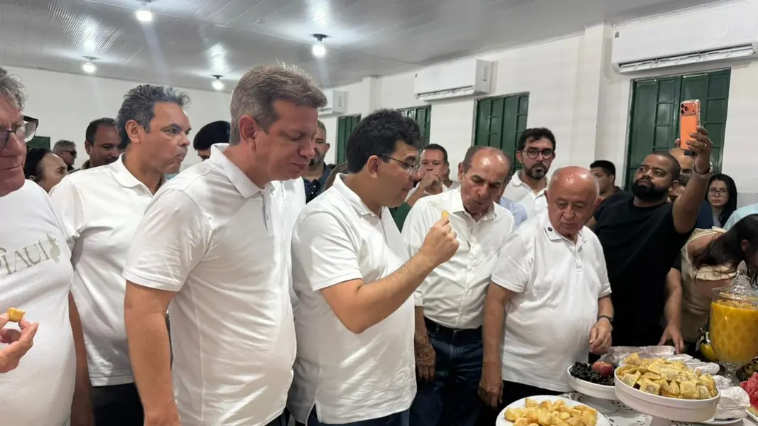 Rafael Fonteles cumpre agenda com entregas na região da Serra da Capivara