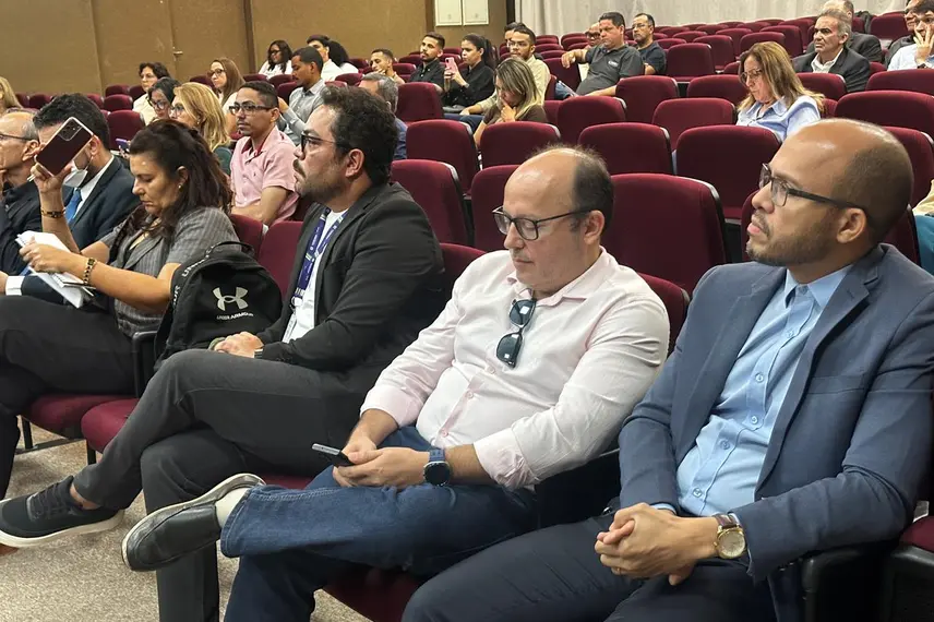 Reforma tributária reúne especialistas para discutir impactos econômicos no Piauí