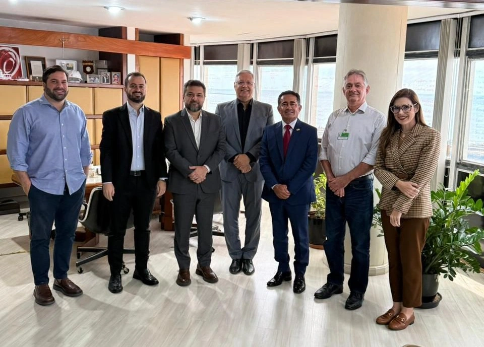 Reunião define grupo de trabalho para reativar fábrica de cimento Nassau no Piauí