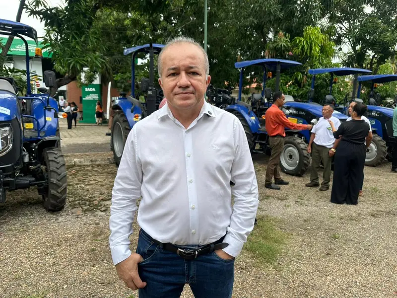 SAF entrega máquinas e fortalece agricultura familiar em 13 municípios do Piauí