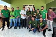 São João do Arraial entrega 1.200 mudas de caju a produtores rurais