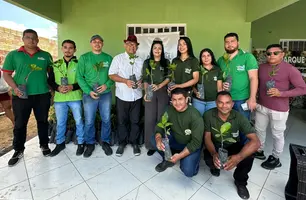 São João do Arraial entrega 1.200 mudas de caju a produtores rurais (Foto: Reprodução)