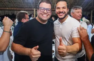 Saulo Trajano participa de encontro político com prefeitos em São Pedro (Foto: Reprodução)