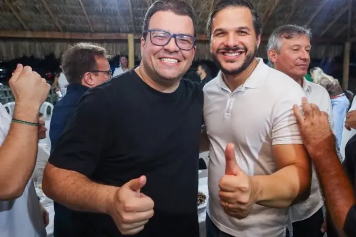 Saulo Trajano participa de encontro político com prefeitos em São Pedro