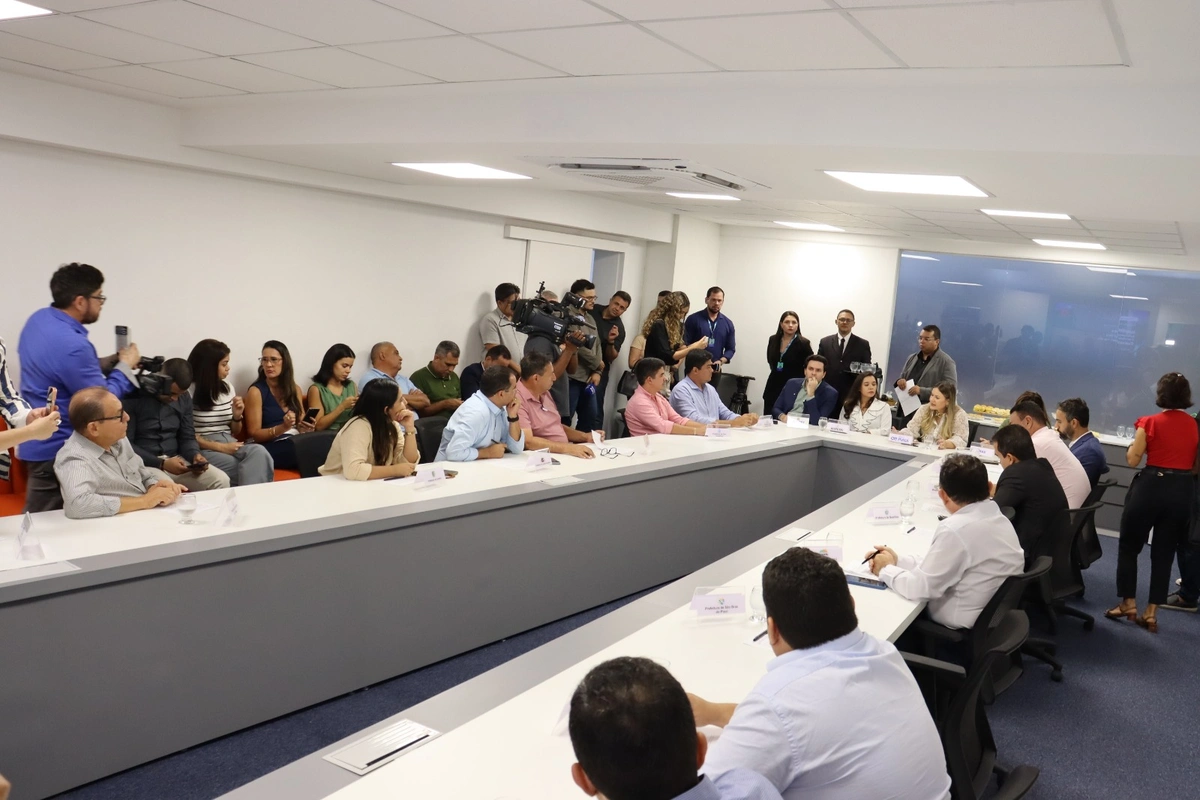 Seca histórica: Águas do Piauí investe R$ 70 mi para ampliar água no semiárido