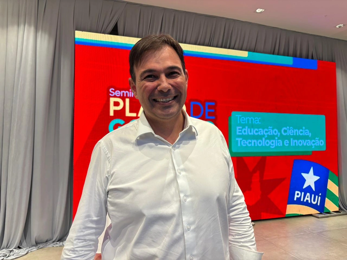 Seminário discute educação, ciência e tecnologia