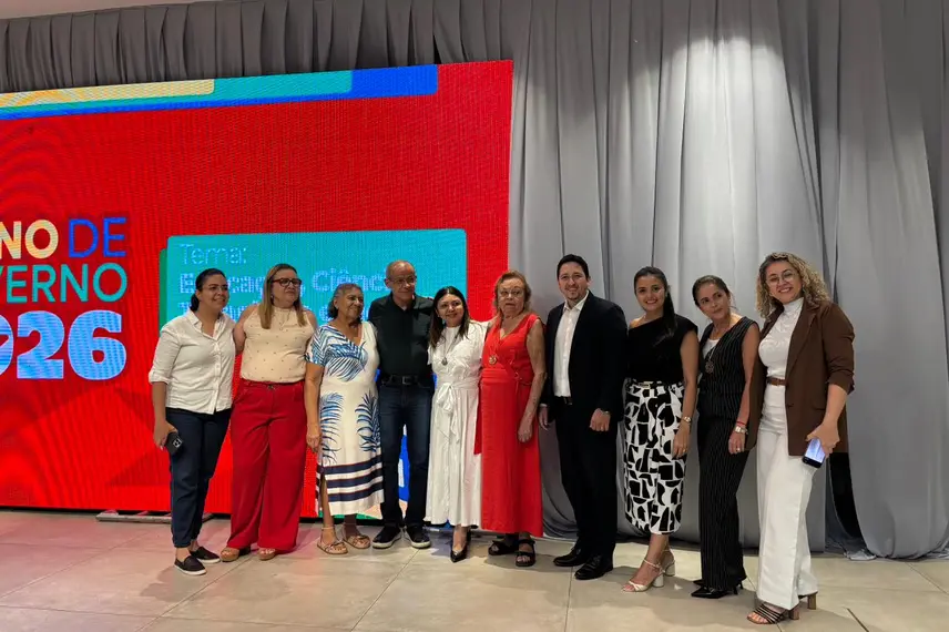 Seminário discute educação, ciência e tecnologia