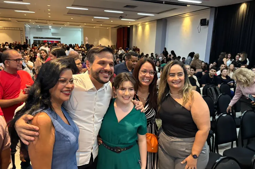 Seminário discute educação, ciência e tecnologia