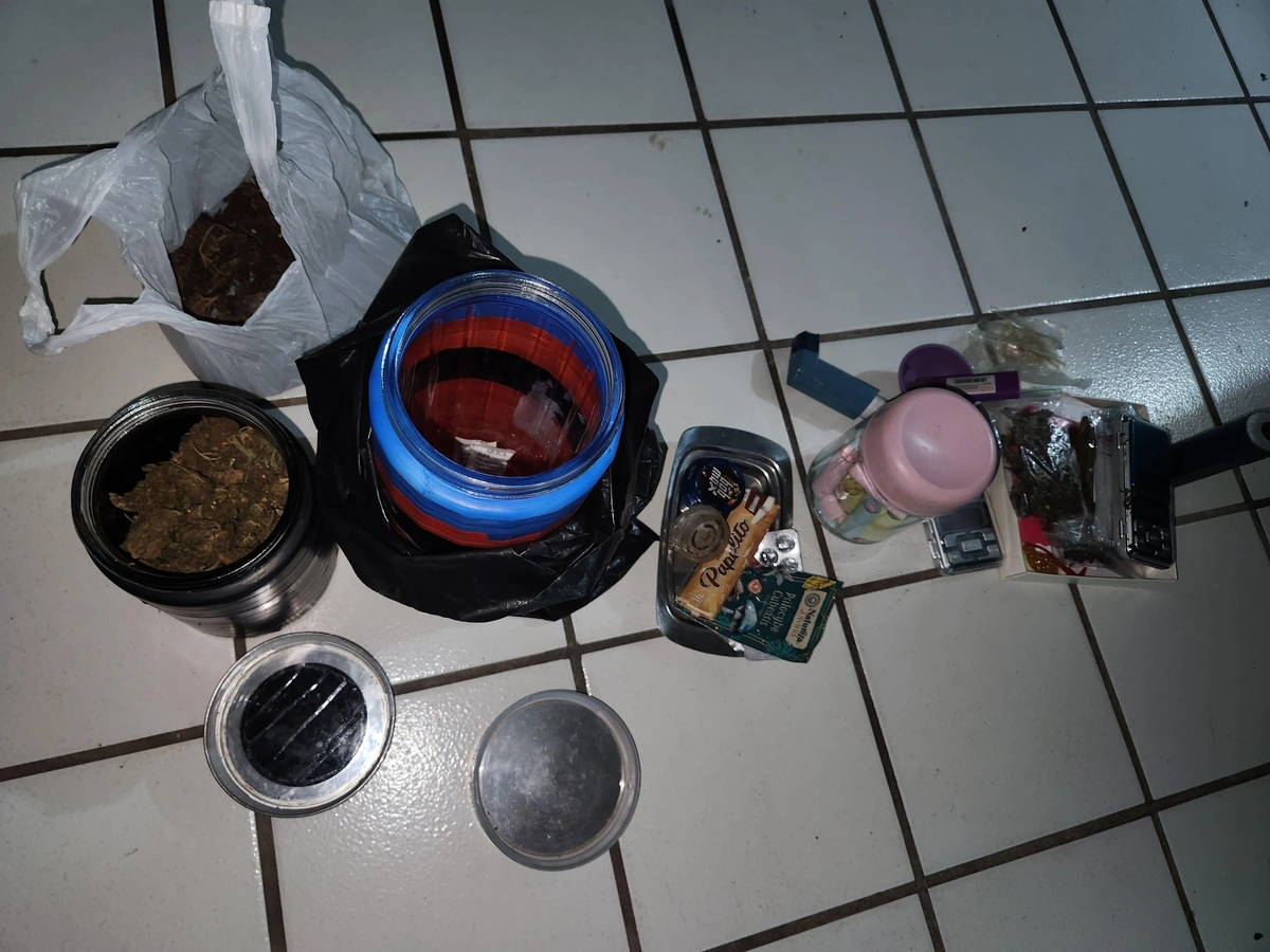 Servidor terceirizado do TJ-PI é alvo de operação contra tráfico em Teresina