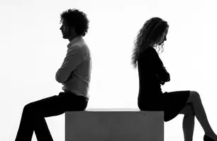 Solidão a dois: quando o relacionamento perde a conexão emocional (Foto: Criada por I.A / Conecta Piauí)