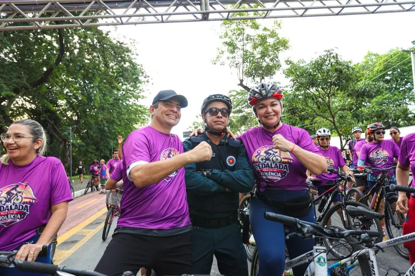 SSP-PI promove pedalada e mobiliza população pelo fim da violência contra a mulher em Teresina