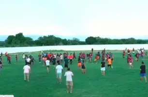 Tumulto após gol anulado termina com intervenção policial em Alagoinha do PI (Foto: Reprodução)