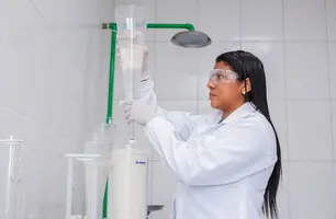 Verificação de qualidade da água (Foto: Reprodução)