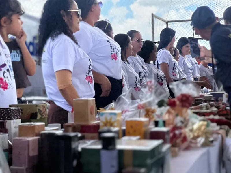 Wellington Dias e Rafael Fonteles cumprem agenda em Luzilândia e anunciam obras