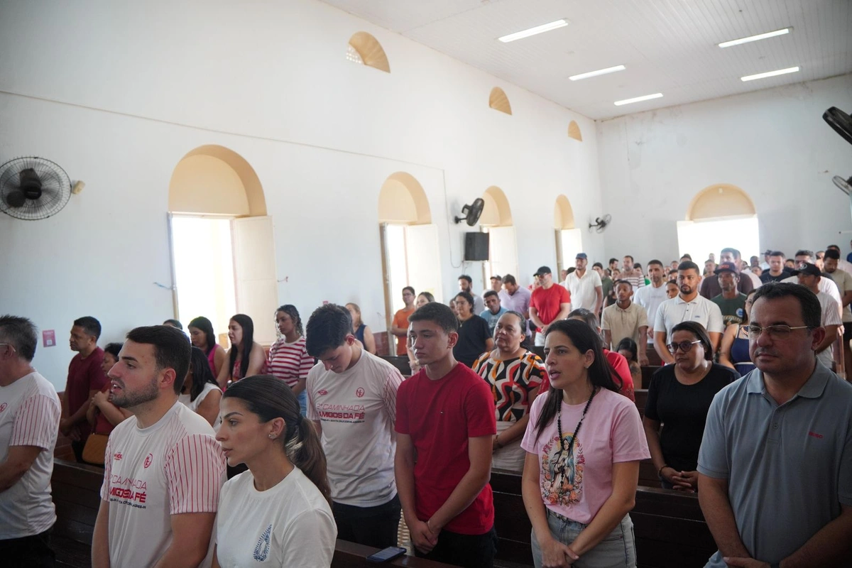 2ª Caminhada Amigos da Fé reúne devoção e união até Santa Cruz dos Milagres