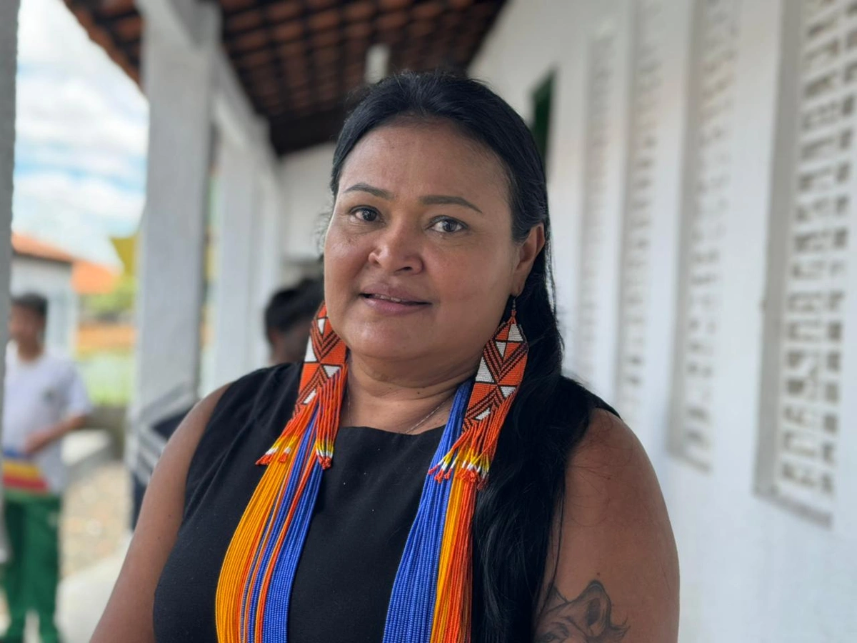 Aline Guajajara,  diretora do CETI