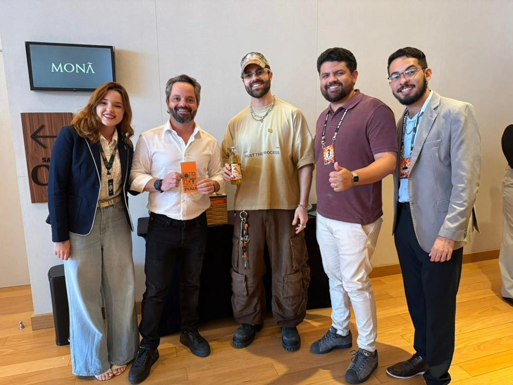 Alok recebe cesta do Made in Piauí e impulsiona produtos locais