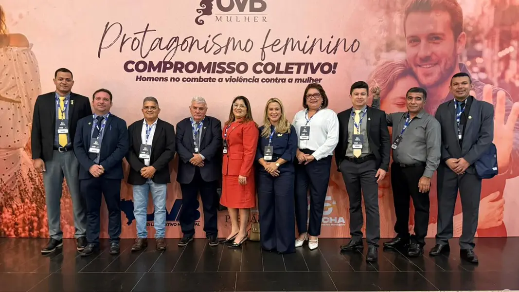 Andréa Amaral e vereadores de Altos participam de Marcha em Brasília